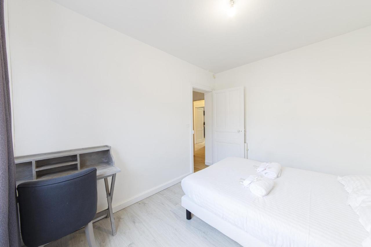 Grand Appartement Hyper Centre Ville D'Angers Esterno foto